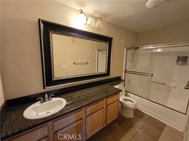 Building Photo - 2275 Del Mar Way