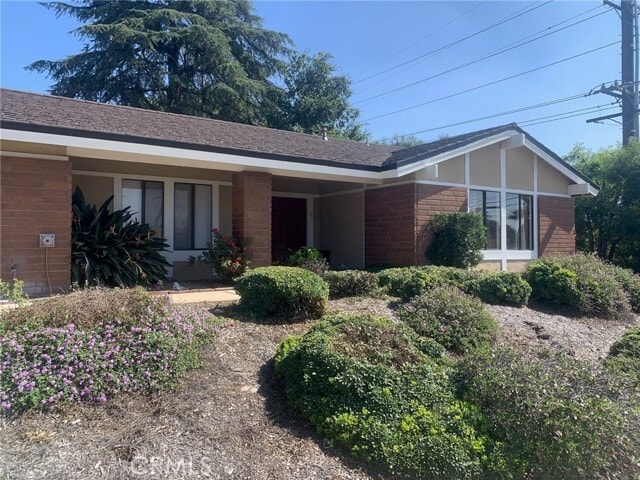 Building Photo - 2114 Forbes Ave