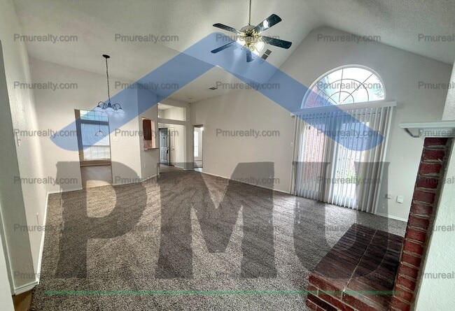Building Photo - AVAILABLE NOW!!! Roomy 3BR 2BA home with l...