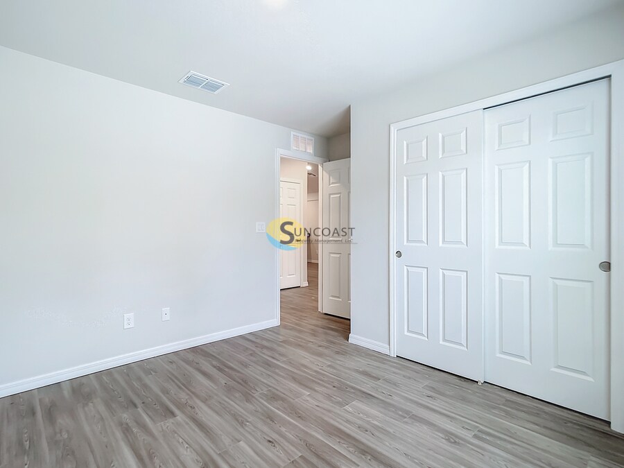 Building Photo - 10107 Tramore Ave