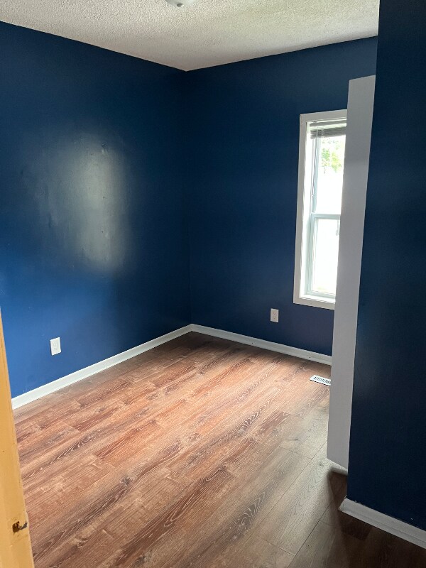 Building Photo - 823 N 42nd Ave