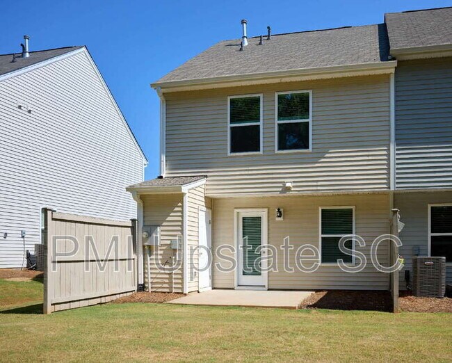 Building Photo - 650 Blossom Run