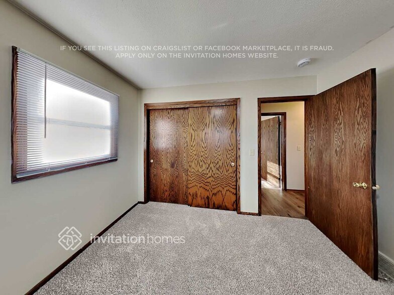 Building Photo - 6109 81st Ave N