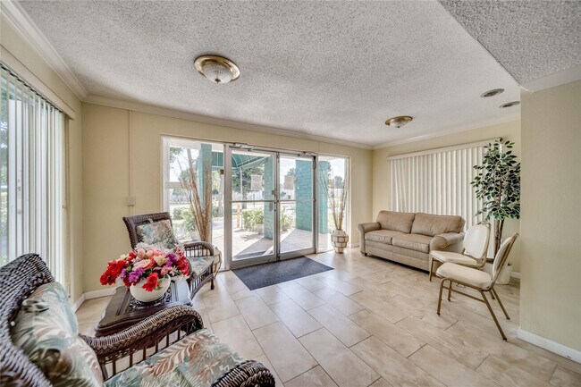 Building Photo - 2271 NW 47th Terrace