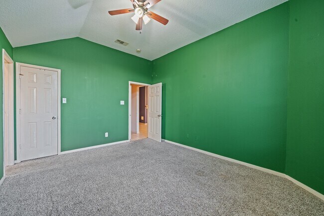 Building Photo - 6434 Bosley Ln