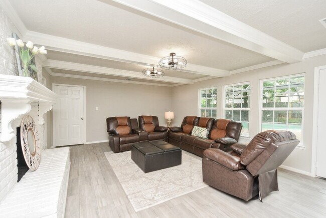 Building Photo - 1723 Big Horn Dr