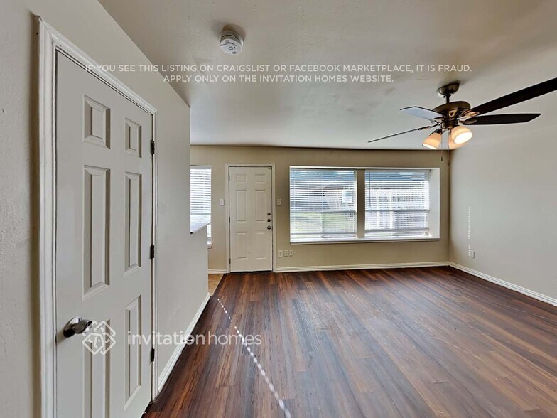 Building Photo - 7231 Pebblemill Ln