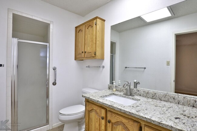 Building Photo - Cul-de-Sac 3/2/2; Ward, Madison, Cooper schools