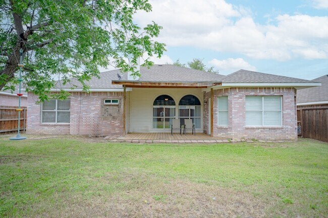 Building Photo - 1003 Morningside Dr