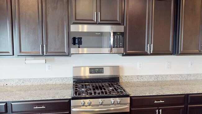 Building Photo - 11242 Saint Luke Drive - Move-in ready!