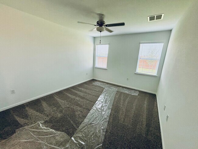 Building Photo - 1224 Purple Martin Dr