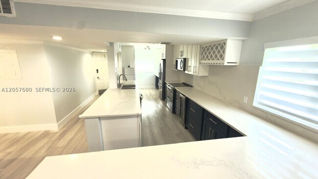 Building Photo - 1101 SW 128th Terrace