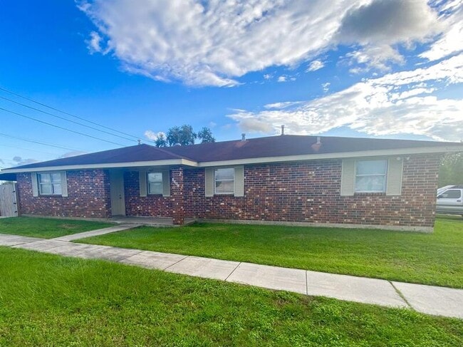 Building Photo - 8600 Patricia St