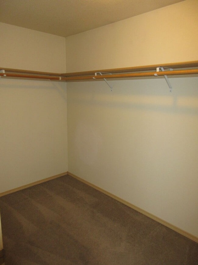 Building Photo - Large Three Bedroom Home, Landscaping Prov...