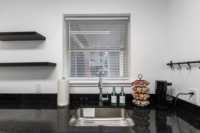 Building Photo - 2360 SW Archer Rd