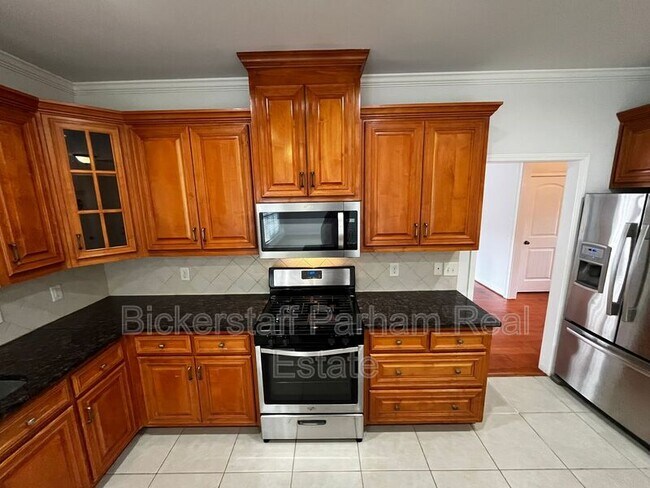 Building Photo - 7013 Imperial Way