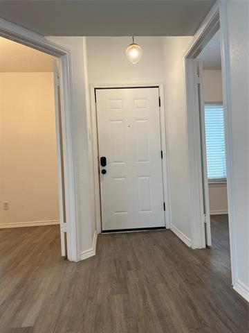 Building Photo - 14151 Montfort Dr