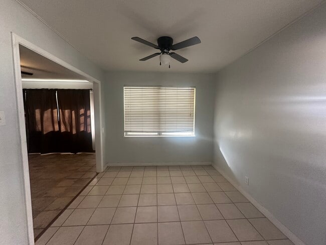 Building Photo - 202 Gross St