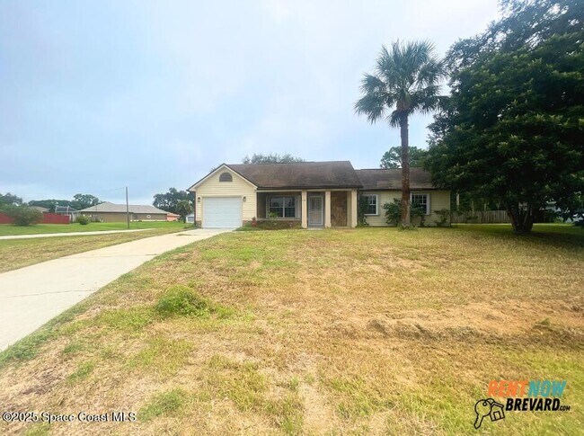 Primary Photo - 601 7 Gables Cir SE