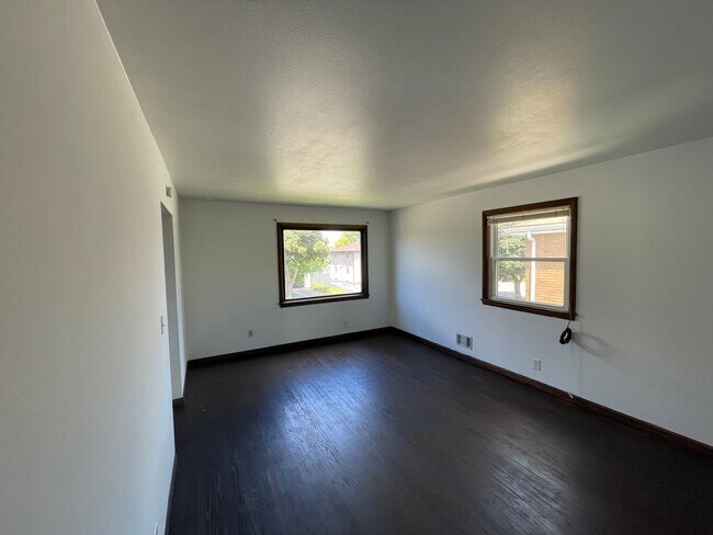 Building Photo - 4820 N 91st St