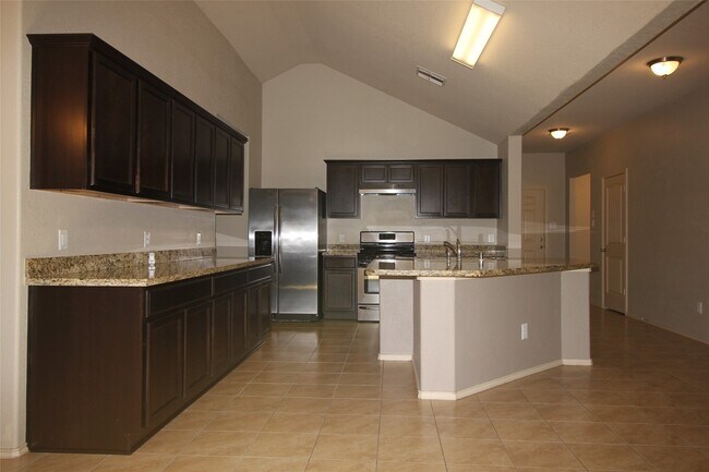 Building Photo - 7203 Basque Country Dr