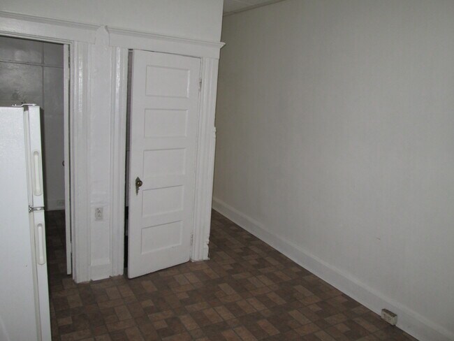 Building Photo - 1724 N Bentalou St