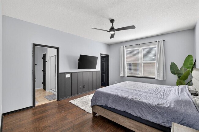 Building Photo - 653 Petal Mist Ln