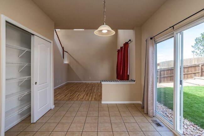 Building Photo - Well Maintained Home in Eastview Estates!