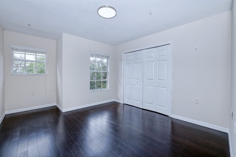 Building Photo - 9047 Gervais Cir