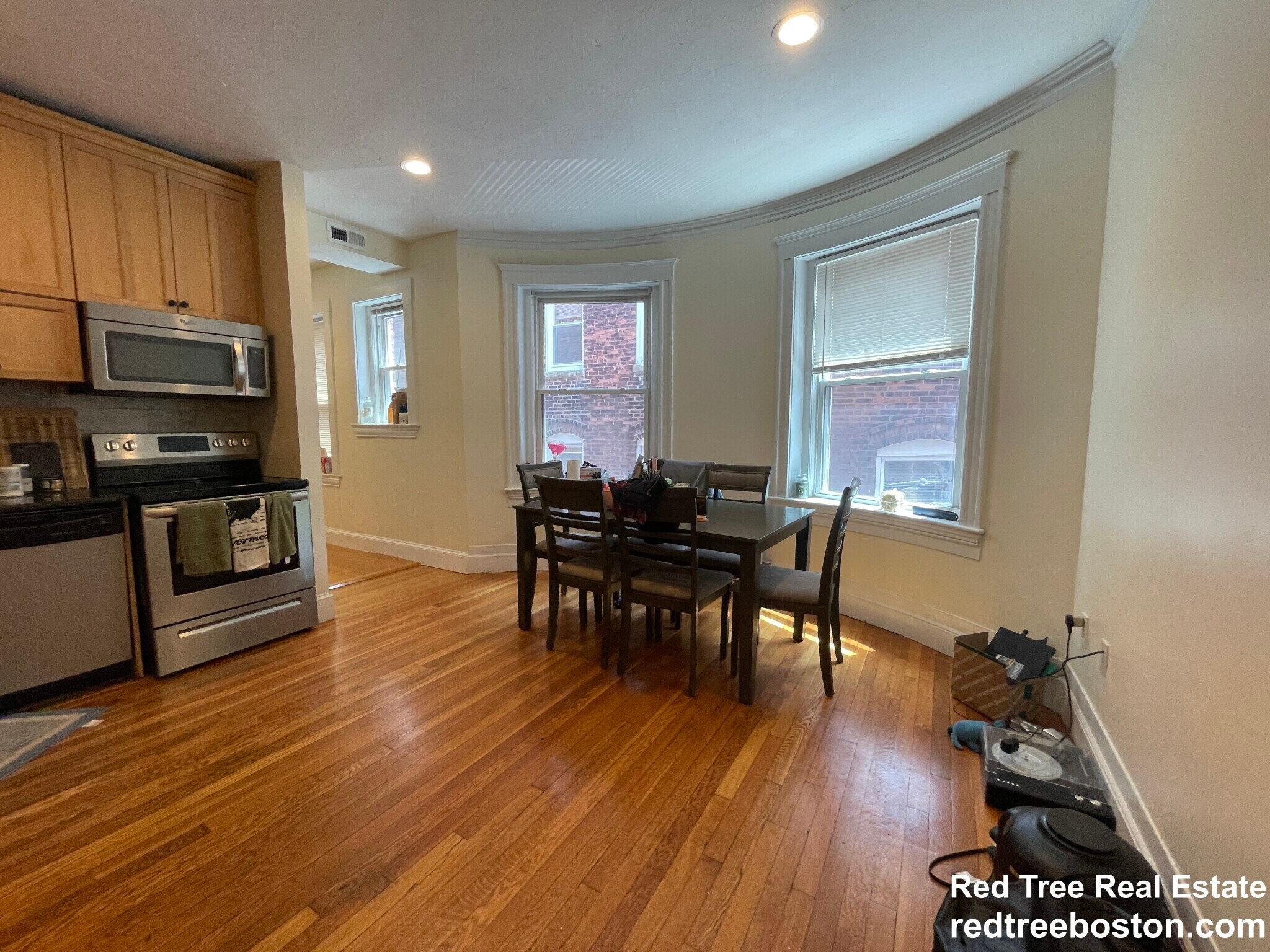 Building Photo - 195 Winthrop Rd