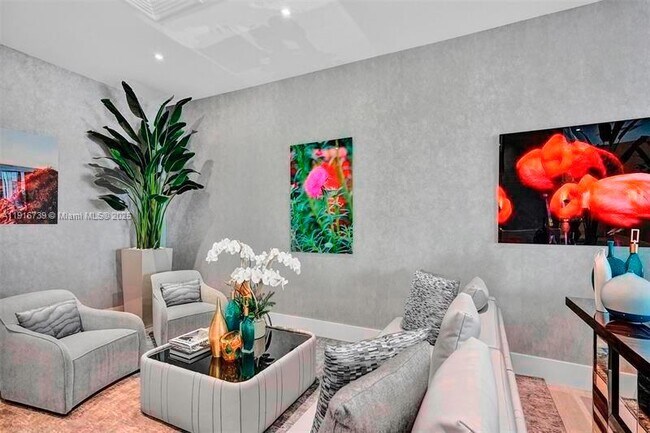 Building Photo - 2301 S Ocean Dr