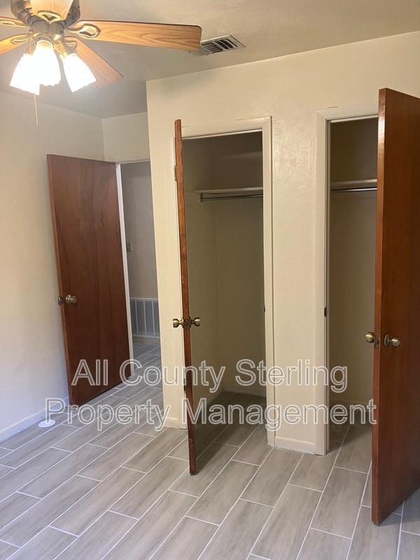 Building Photo - 4511 SW 71st Terrace