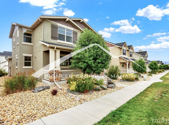 Building Photo - Modern Home in desirable Northgate Colorad...
