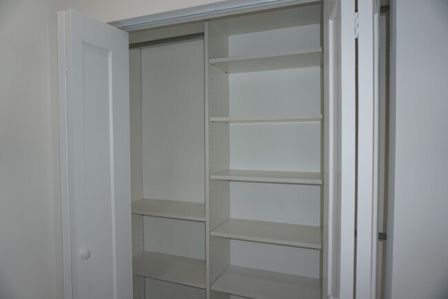 Building Photo - 15614 SW 110th Terrace