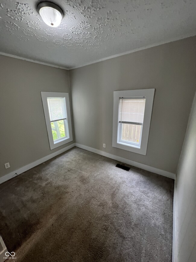 Building Photo - 3449 Boulevard Pl