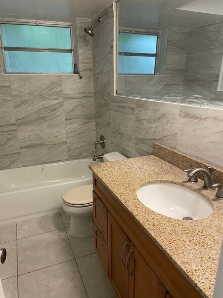 Building Photo - 1518 Grant St