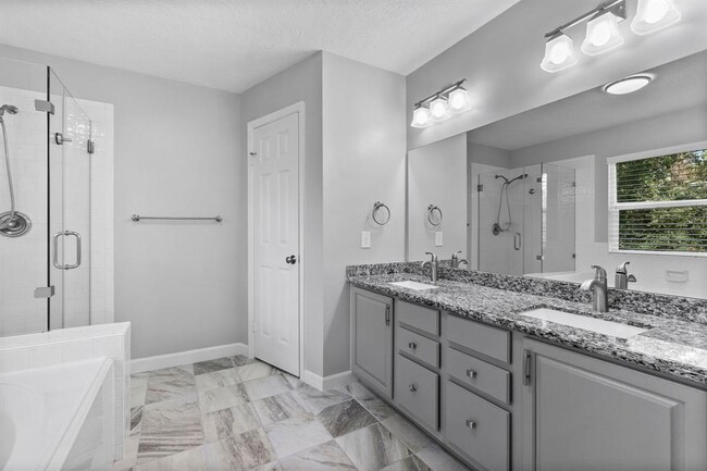 Building Photo - 231 E Golden Arrow Cir