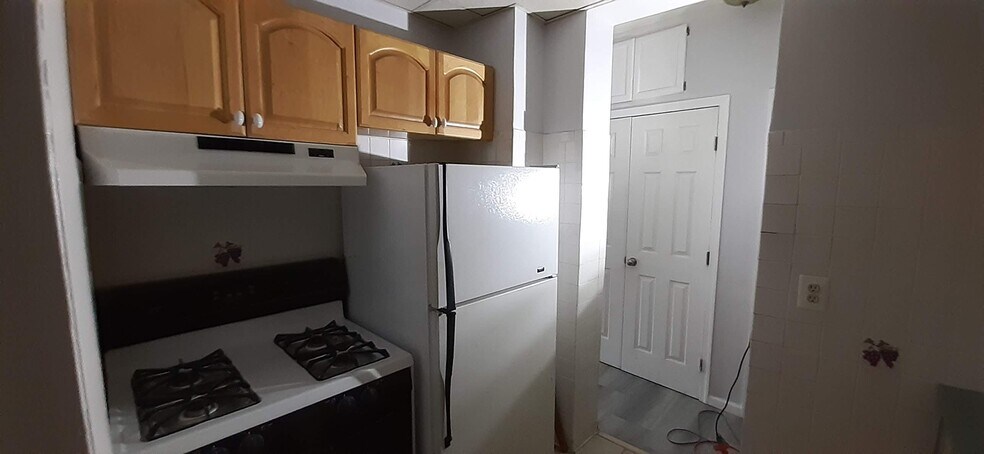 Building Photo - 7153 Torresdale Ave