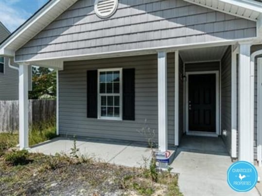 Building Photo - 1404 Ikes Pond Ln