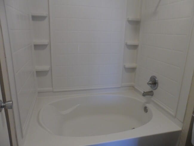 Building Photo - Spacious 2 Bed/2 Bath Home In Cathedral City!