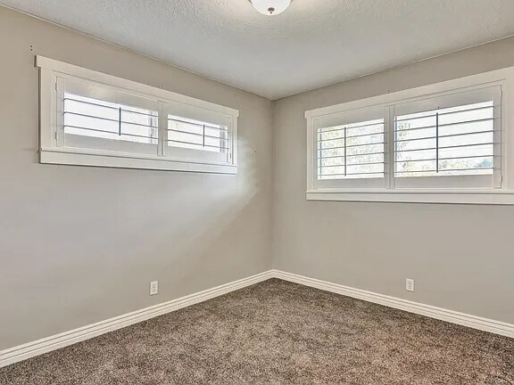 Building Photo - 436 E 6815 S