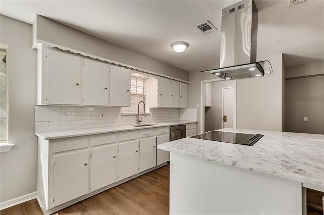 Building Photo - 8423 Cadenza Ln