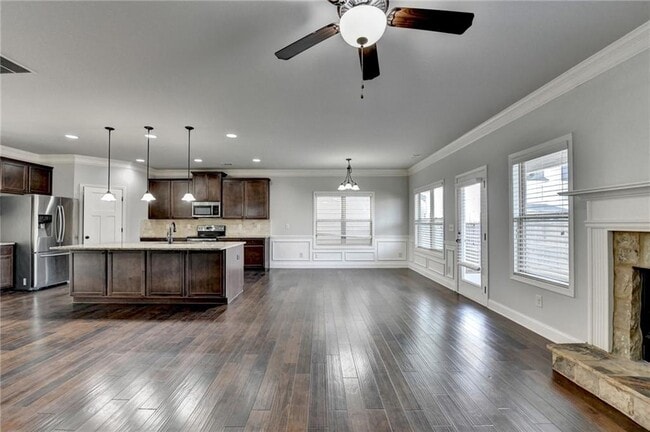 Building Photo - 1264 Brynhill Ct