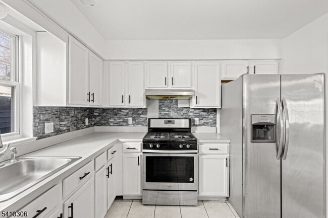 Building Photo - 457 Irvine Turner Blvd