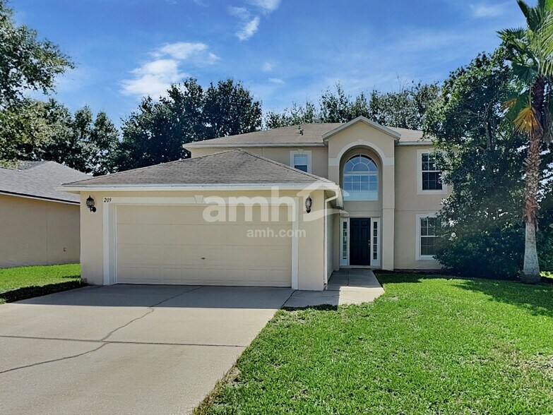 Primary Photo - 209 King Arthur Ct