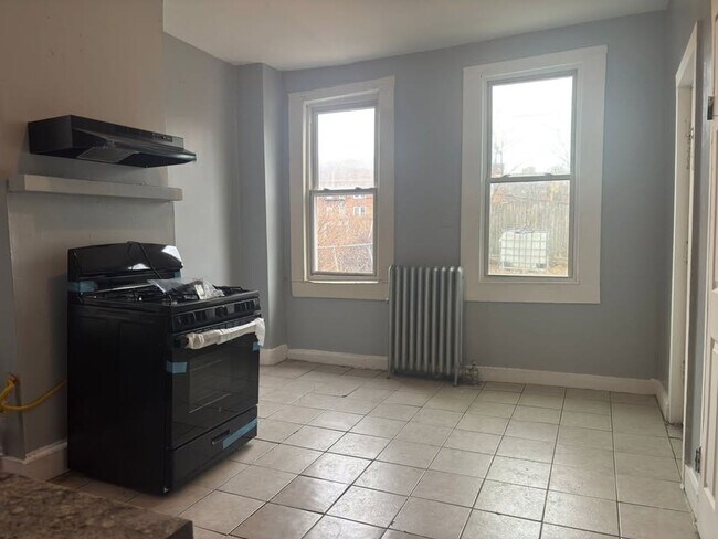 Building Photo - 319 Irvine Turner Blvd