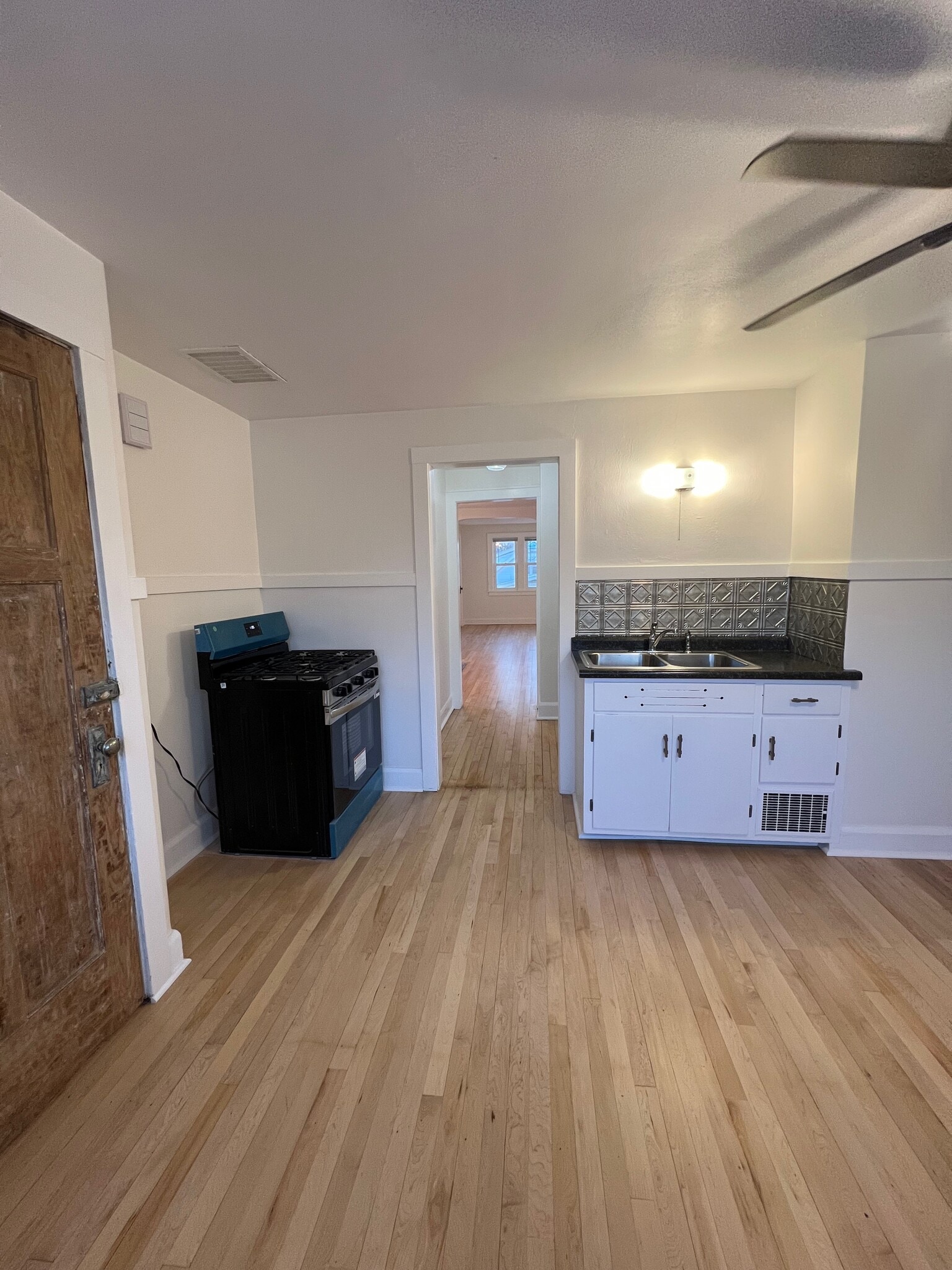 Kitchen looking towards living room - 2706 E Morgan Ave