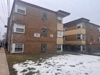 Building Photo - 2254 W Garfield Blvd