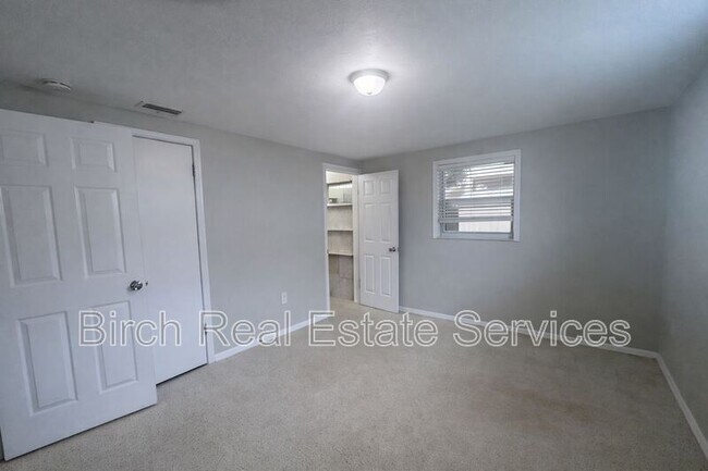 Building Photo - 3319 Williamsburg Loop