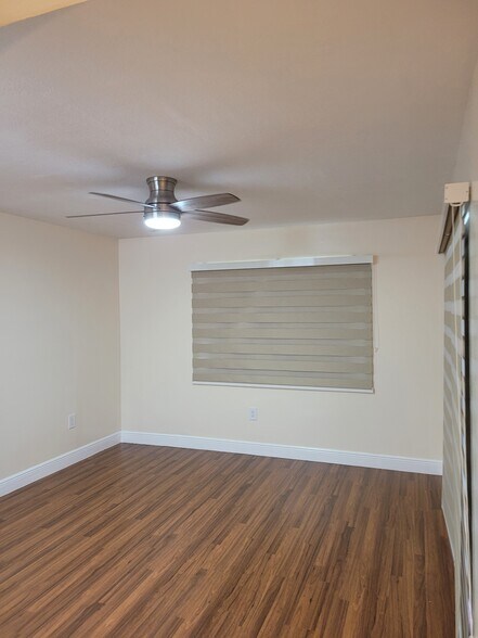 Building Photo - 8580 SW 212th St